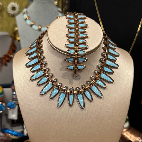 Vintage Matisse Queen Nefertiti  Enamel Over  Copper Signed Necklace & Bracelet - Picture 2 of 5